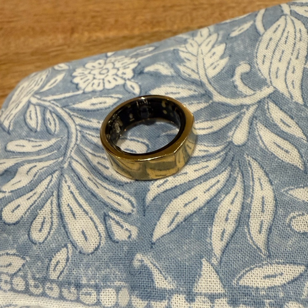 Oura Gen3 Heritage Gold US8 Excellent Condition